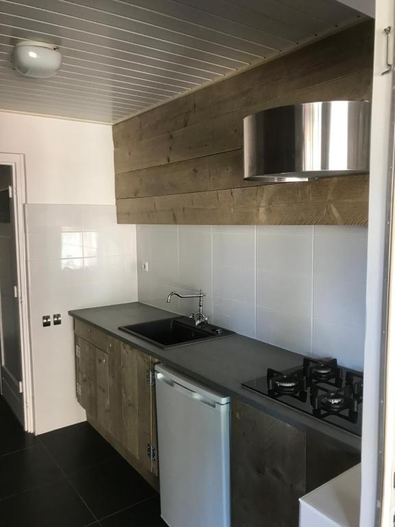 Sous aan Zee room 1